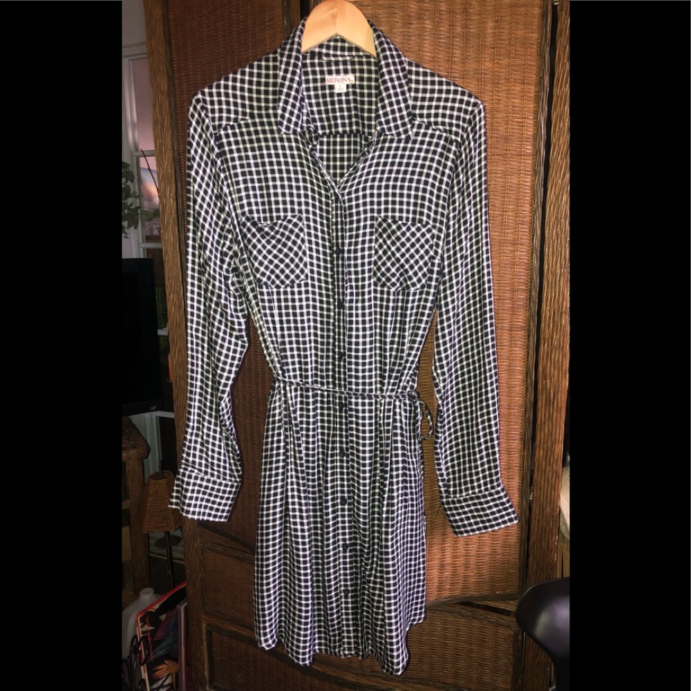 MERONA CHECKERED SHIRT DRESS, w/ tie belt. Sz L